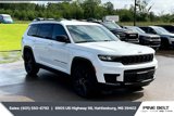 Used 2023 Jeep Grand Cherokee L Laredo image 2