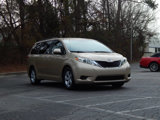 Used 2011 Toyota Sienna LE image 3