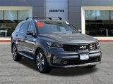 Used 2023 Kia Sorento SX Prestige image 3