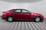 Used 2020 Toyota Camry LE image 3