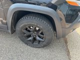 Used 2017 Jeep Cherokee Trailhawk w/ Comfort/Convenience Group image 3