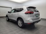 Used 2018 Nissan Rogue SV image 5