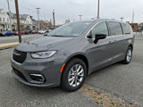 New 2025 Chrysler Pacifica Select image 2