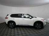 Used 2021 Nissan Rogue Platinum image 2