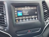 Used 2019 Jeep Cherokee Latitude w/ Popular Appearance Group image 5