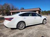 Used 2015 Toyota Avalon Limited image 3