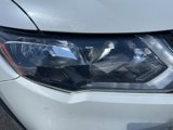 Used 2019 Nissan Rogue SV image 2
