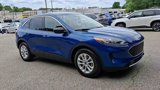 Used 2022 Ford Escape SE image 2