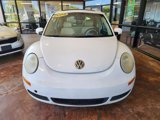 Used 2009 Volkswagen Beetle S image 2