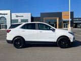 Used 2022 Chevrolet Equinox LT image 2