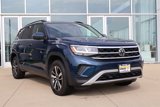 Used 2022 Volkswagen Atlas SE image 2