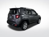 Used 2017 Jeep Renegade Latitude image 6