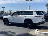Used 2023 Jeep Grand Cherokee L Laredo image 4