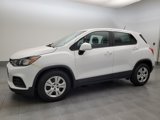 Used 2019 Chevrolet Trax LS image 2