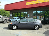 Used 2010 Toyota Prius Three image 2