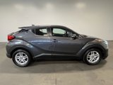 Used 2021 Toyota C-HR LE image 2