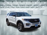 Used 2022 Ford Explorer XLT w/ Equipment Group 202A image 4