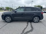 Used 2022 Volkswagen Taos SE image 3