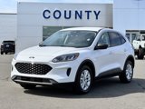 Used 2022 Ford Escape SE image 2