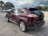 Used 2022 Ford Edge Titanium image 4