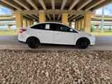 Used 2012 Ford Focus SE image 2