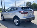 Used 2021 Nissan Rogue Sport SV image 3