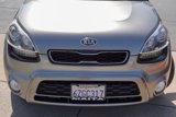 Used 2013 Kia Soul ! w/ Premium Pkg image 2