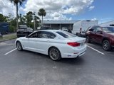 Used 2019 BMW 530e w/ Convenience Package image 3