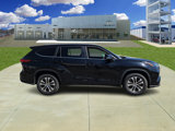 Used 2023 Toyota Highlander L image 5