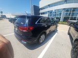 Used 2020 Kia Sorento LX image 5