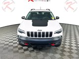 Used 2019 Jeep Cherokee Trailhawk image 2