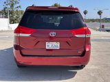 Used 2014 Toyota Sienna XLE image 3