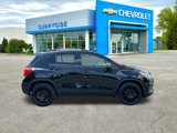 Certified 2022 Chevrolet Trax LT w/ Midnight Edition image 2