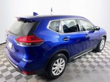 Certified 2017 Nissan Rogue S image 4