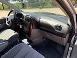 Used 2006 Chrysler Town & Country image 6