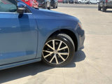 Used 2017 Volkswagen Jetta SE image 4
