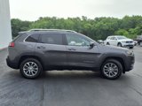 Used 2019 Jeep Cherokee Latitude Plus w/ Comfort/Convenience Group image 4