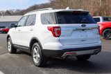 Certified 2017 Ford Explorer XLT image 4
