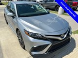 Used 2023 Toyota Camry SE image 3