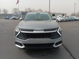Used 2024 Kia Sportage LX image 2