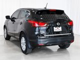 Used 2018 Nissan Rogue Sport S image 4