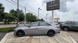 Used 2021 Hyundai Elantra SEL image 3