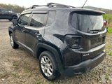 Used 2017 Jeep Renegade Latitude w/ Cold Weather Group image 5