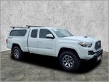 Used 2019 Toyota Tacoma TRD Sport image 3