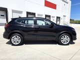Used 2020 Nissan Rogue Sport S image 4