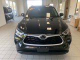 Used 2023 Toyota Highlander L image 2