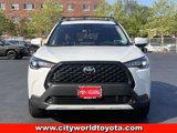 Used 2022 Toyota Corolla Cross LE w/ Moonroof Package image 2