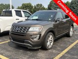 Used 2016 Ford Explorer XLT w/ Equipment Group 202A image 3