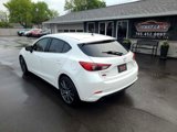 Used 2018 MAZDA MAZDA3 Touring image 3