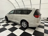 Used 2017 Chrysler Pacifica Touring-L Plus w/ Tire & Wheel Group image 2
